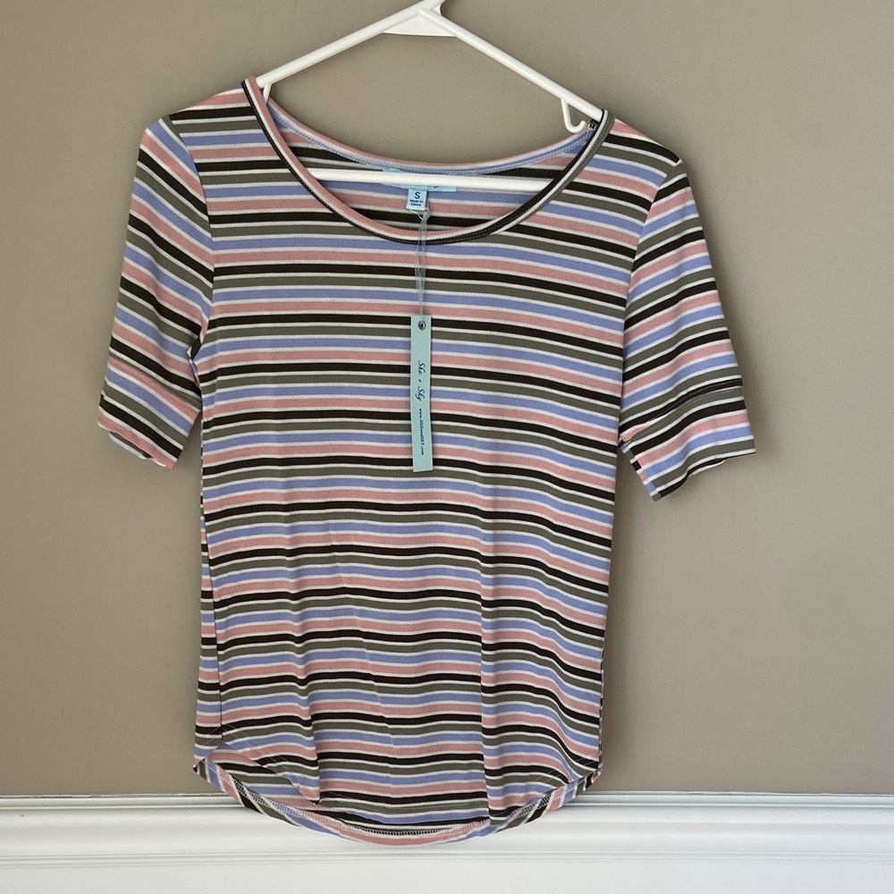 She and Sky Striped Multicolor Women's Short Sleeve Tshirt, Small-Large, NWT